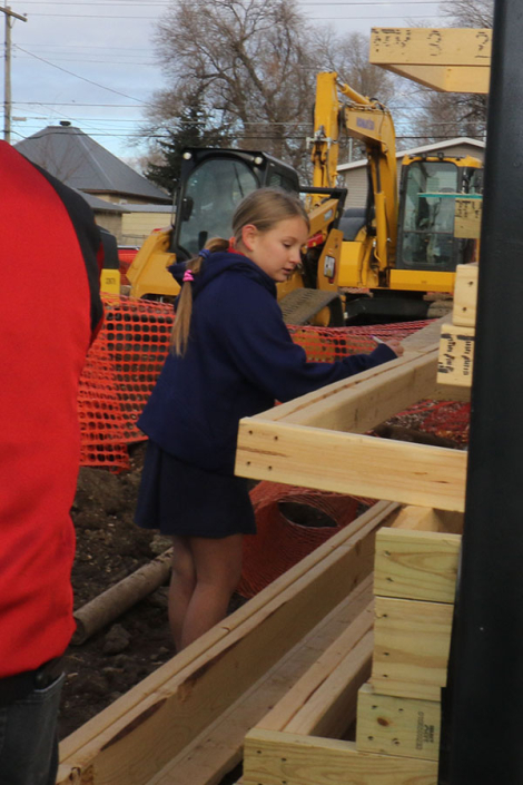 lumber signing