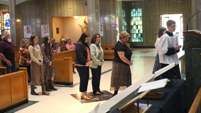 altar servers led