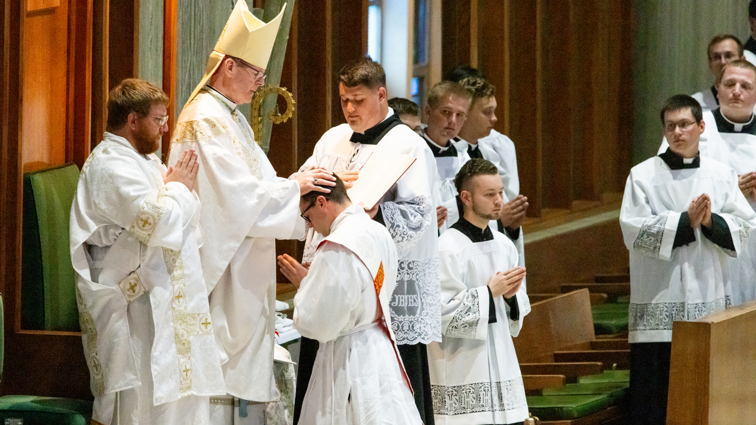 vocations hands